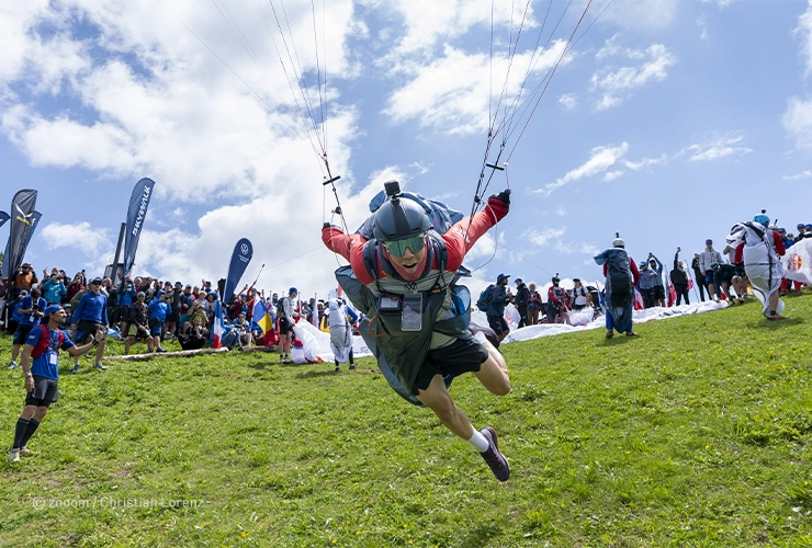 Discover_RedBull-X-Alps_Content-Landscape_02