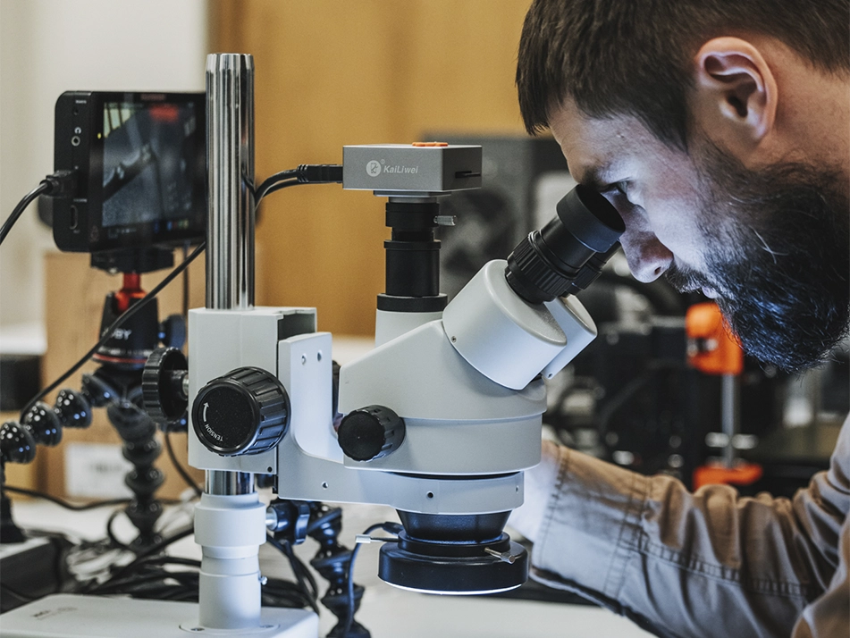 Photographer using Angelbird equipment in the field